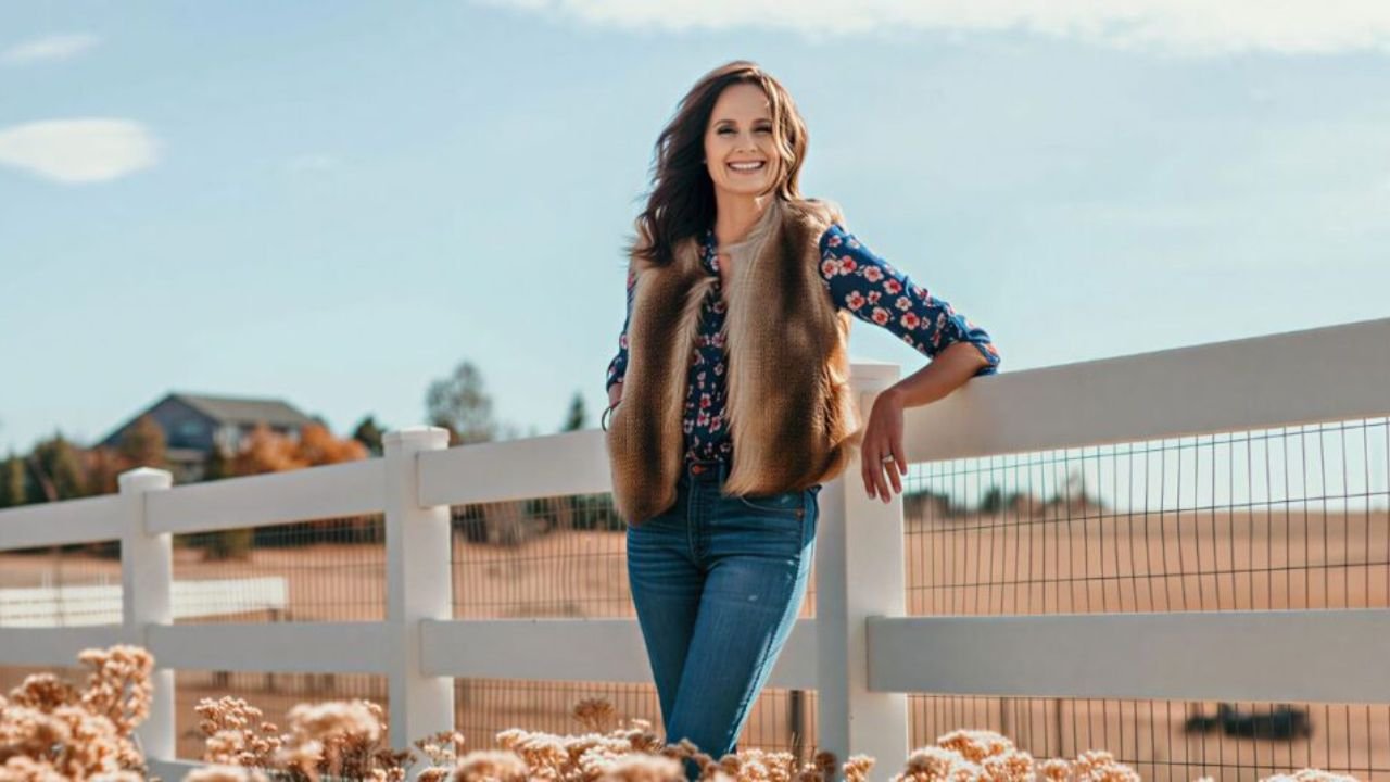 Kathy Sabine Bio: Age, Salary, Net Worth, and Meteorology Journey